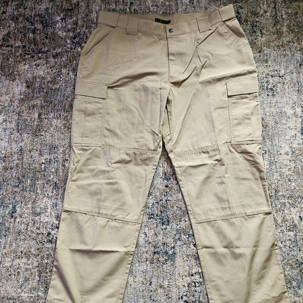 Mens 5.11 Tactical 2X Cargo Pants